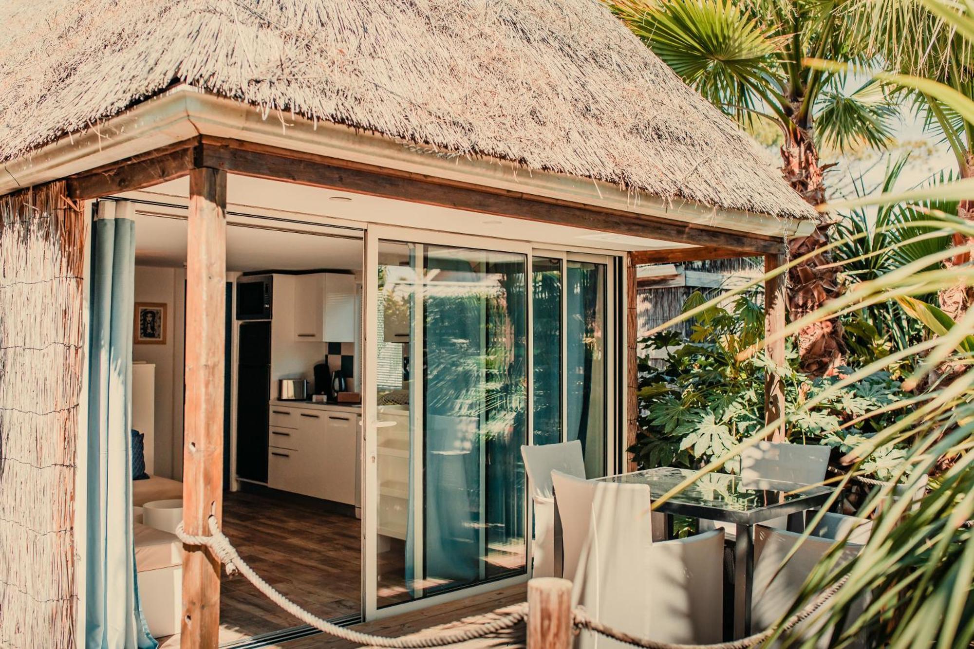 מלון רמטואל Toison D'Or חדר תמונה A bungalow at the resort